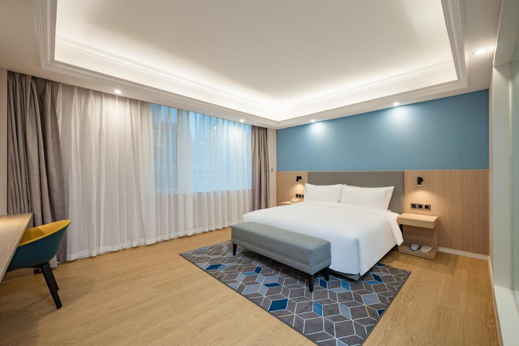Holiday Inn Express Chengdu Tianfu Square By Ihg - Chunxi Road And Kuanzhai Alley Екстериор снимка