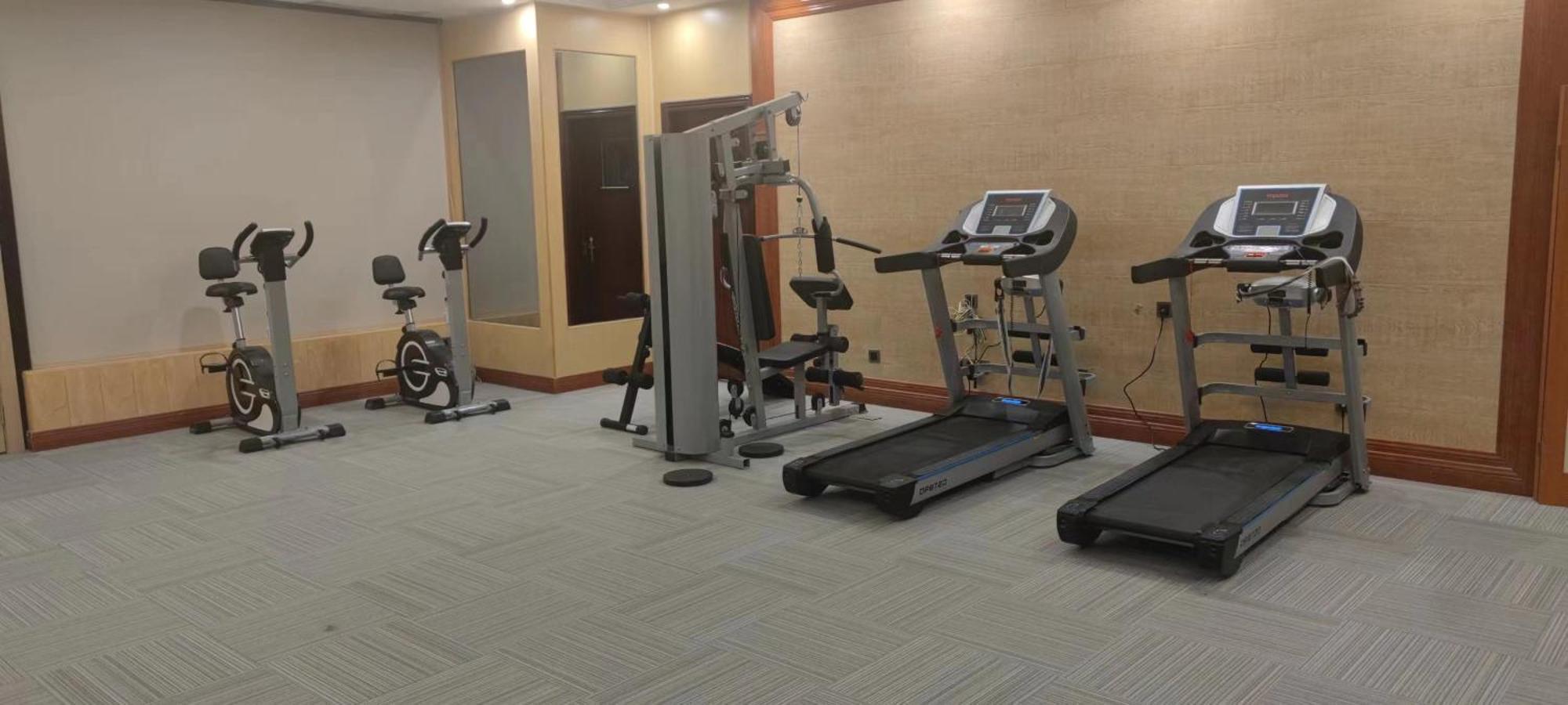 Holiday Inn Express Chengdu Tianfu Square By Ihg - Chunxi Road And Kuanzhai Alley Екстериор снимка