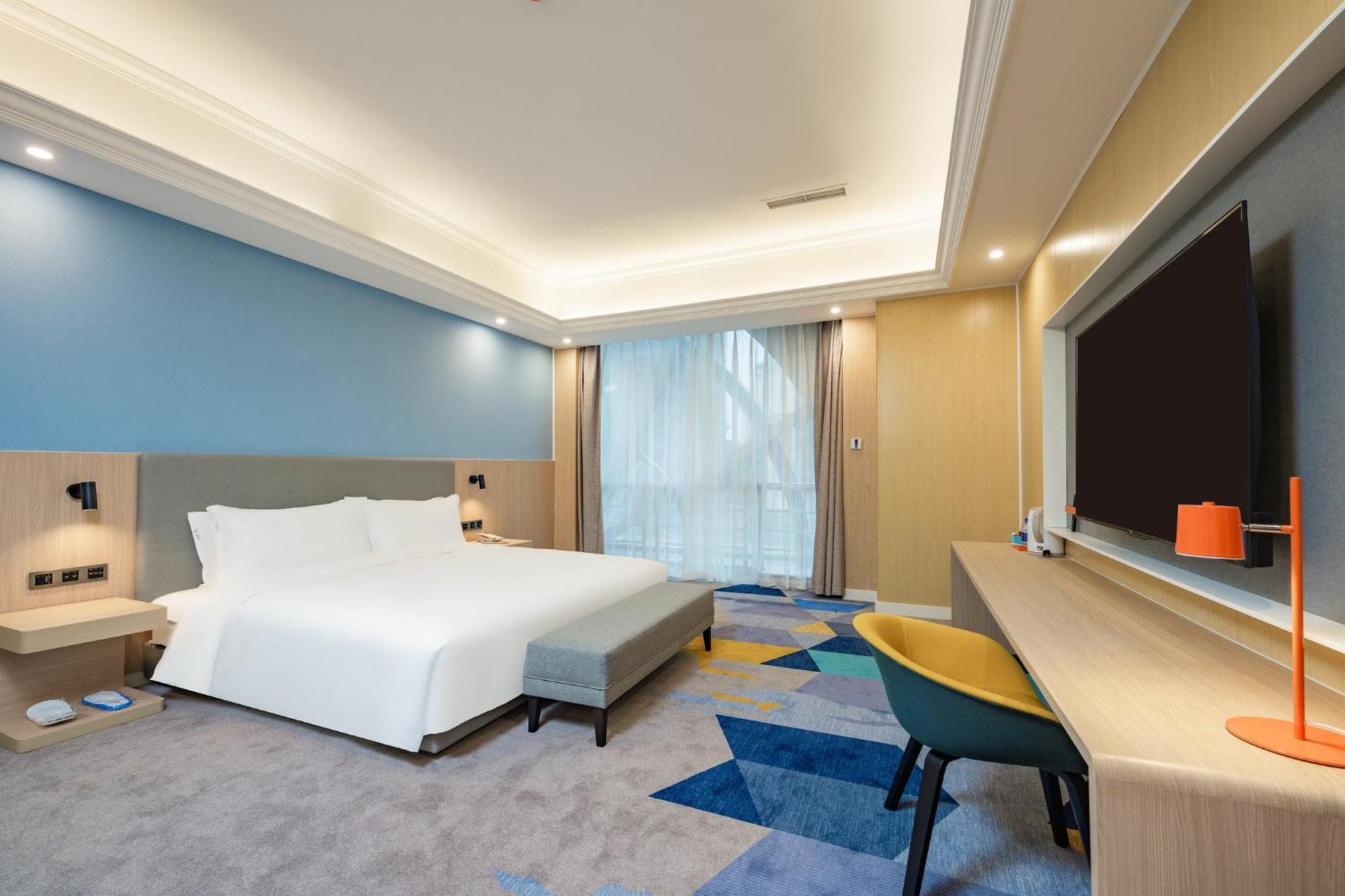 Holiday Inn Express Chengdu Tianfu Square By Ihg - Chunxi Road And Kuanzhai Alley Екстериор снимка