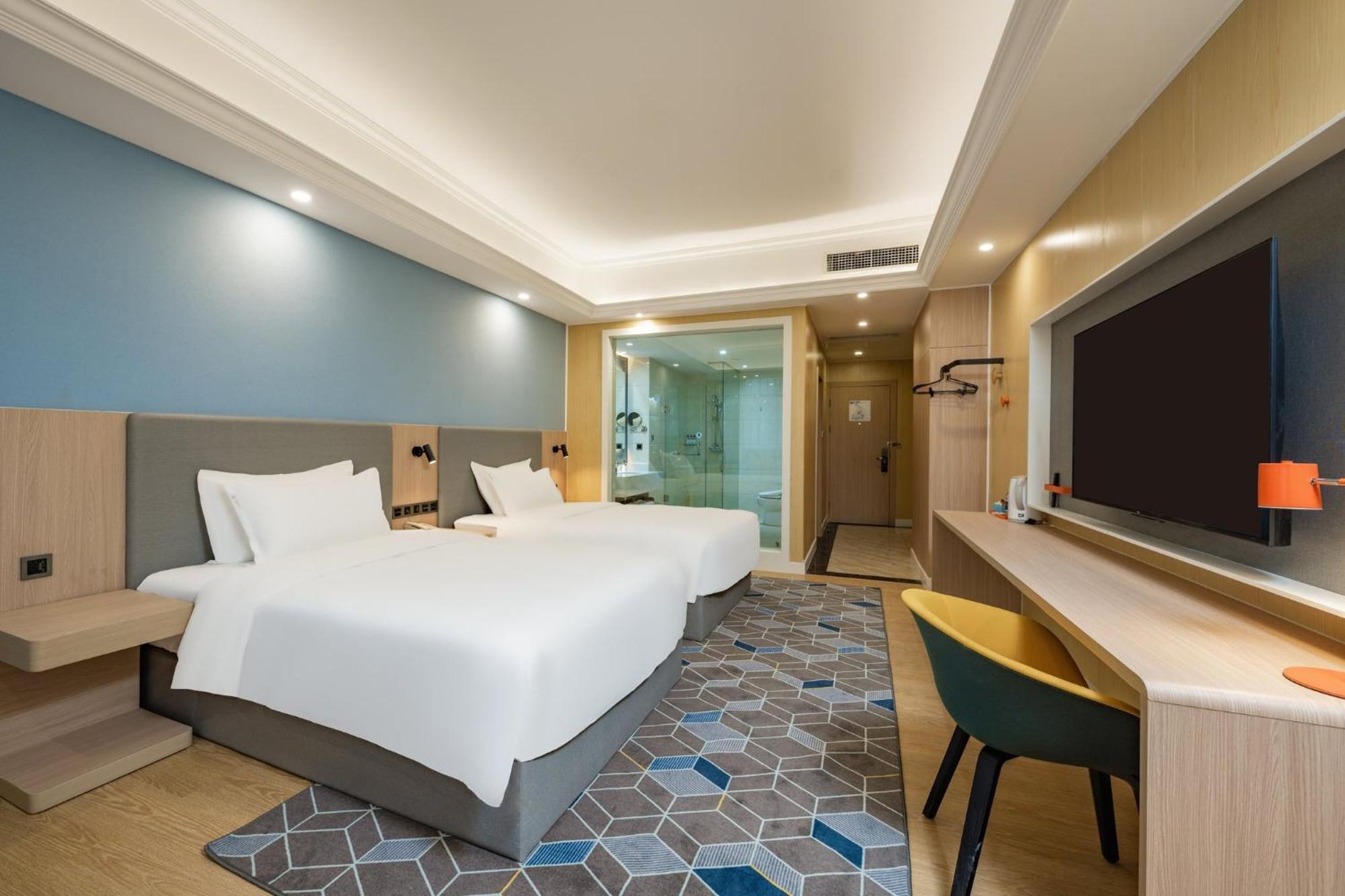 Holiday Inn Express Chengdu Tianfu Square By Ihg - Chunxi Road And Kuanzhai Alley Екстериор снимка